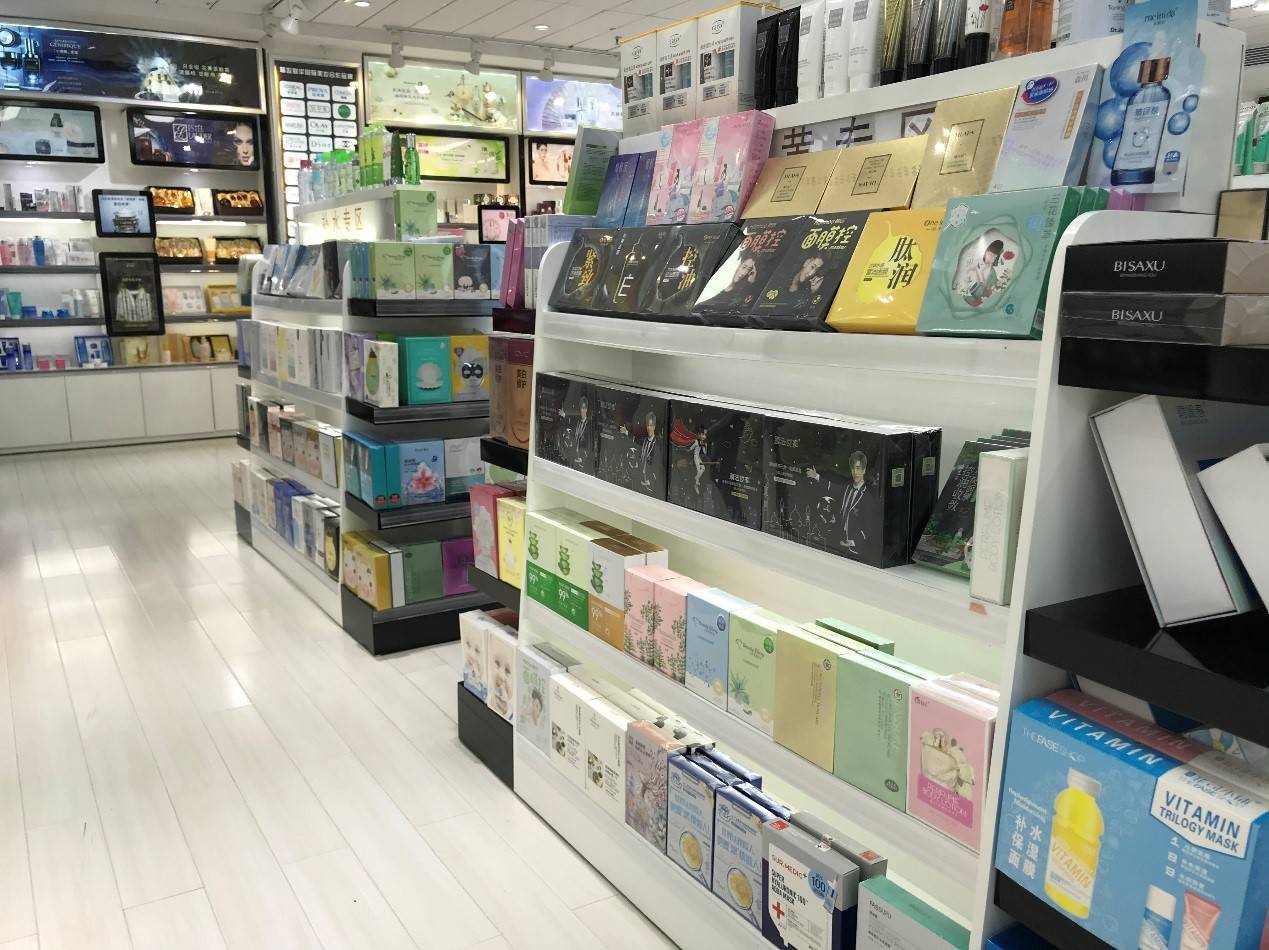 精妆联华 化妆品零售连锁市场领跑者，开启财富新机遇